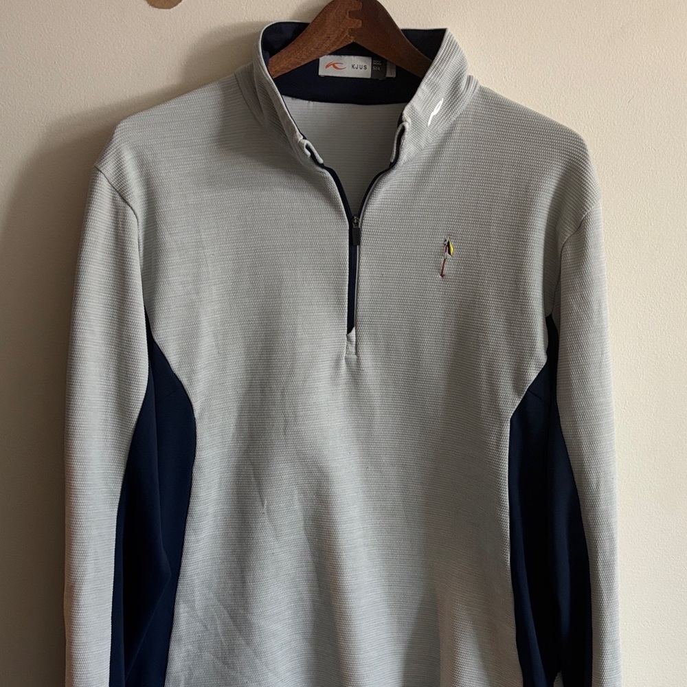 KJUS Men's Light Gray and Navy Quarter-Zip Sweater